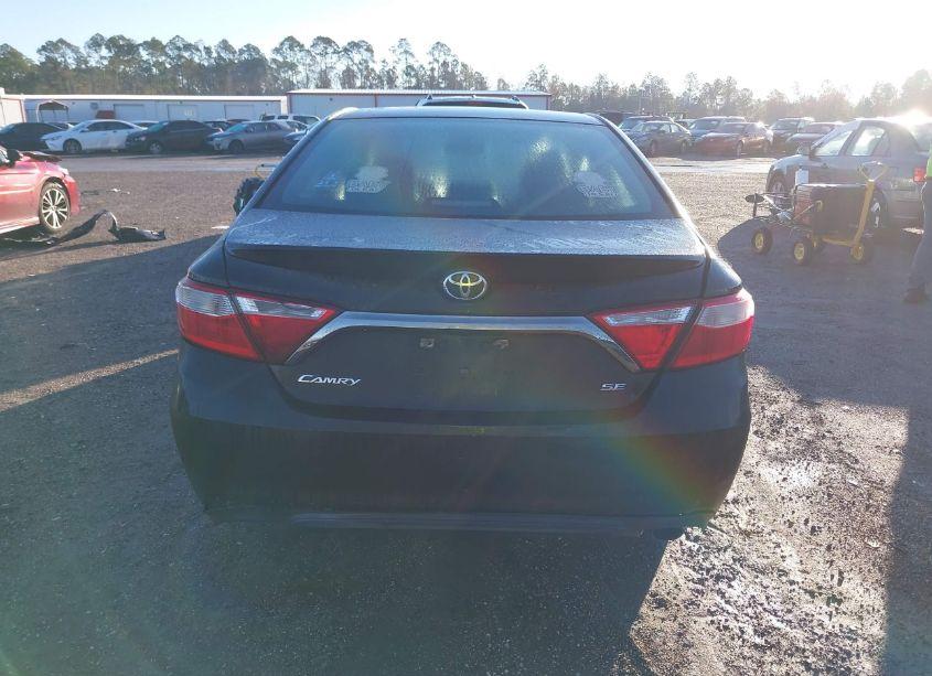 Photo 16 of 2016 Toyota Camry SE (VIN 4T1BF1FK2GU143522)