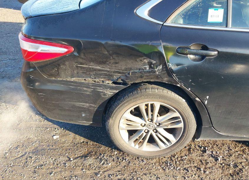 Photo 6 of 2016 Toyota Camry SE (VIN 4T1BF1FK2GU143522)