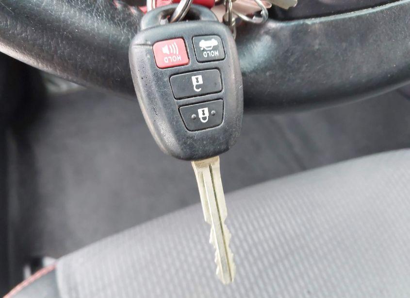 Photo 11 of 2016 Toyota Camry SE (VIN 4T1BF1FK2GU147389)