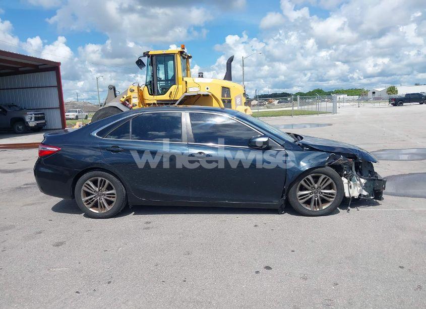 Photo 14 of 2016 Toyota Camry SE (VIN 4T1BF1FK2GU152088)