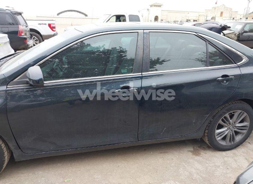 Photo 15 of 2016 Toyota Camry SE (VIN 4T1BF1FK2GU165228)