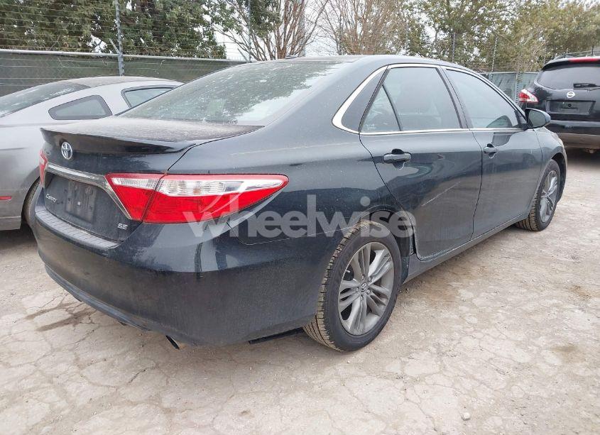 Photo 4 of 2016 Toyota Camry SE (VIN 4T1BF1FK2GU165228)