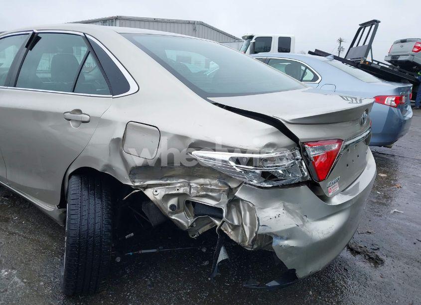 Photo 6 of 2016 Toyota Camry SE (VIN 4T1BF1FK2GU168405)