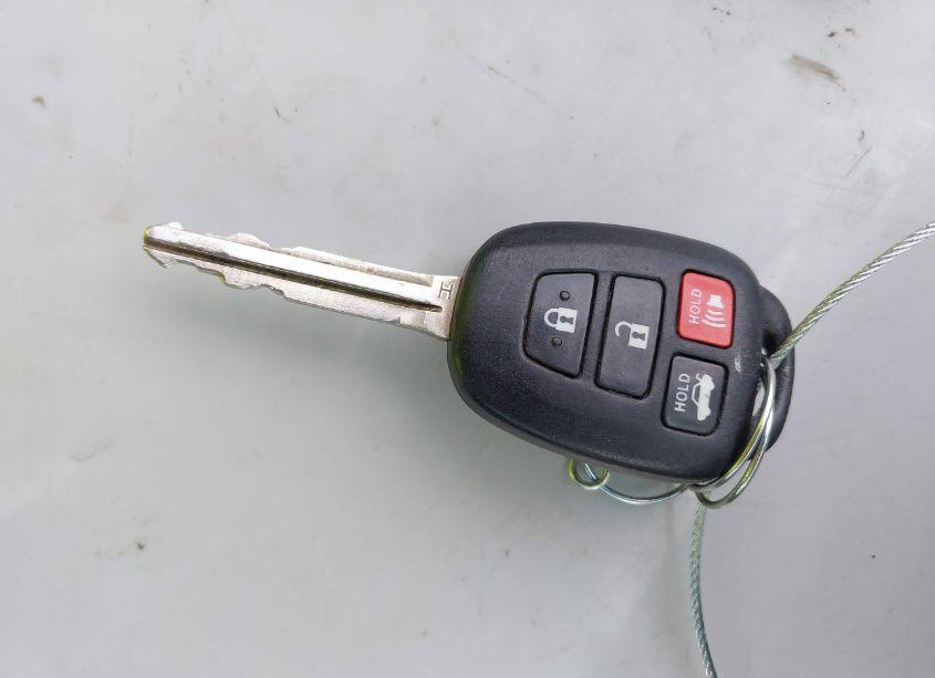 Photo 11 of 2016 Toyota Camry SE (VIN 4T1BF1FK2GU179808)