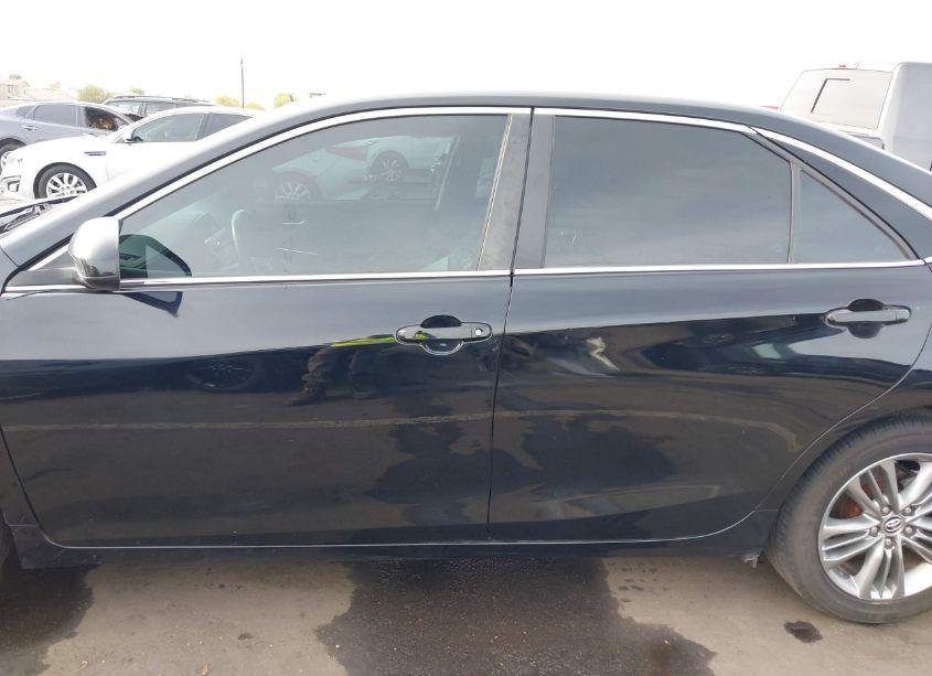 Photo 15 of 2016 Toyota Camry SE (VIN 4T1BF1FK2GU179808)