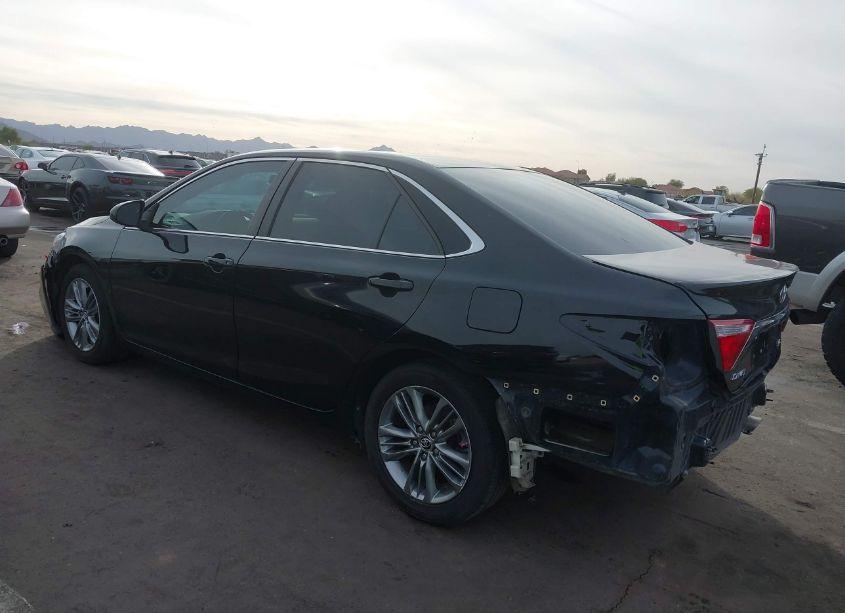 Photo 3 of 2016 Toyota Camry SE (VIN 4T1BF1FK2GU179808)