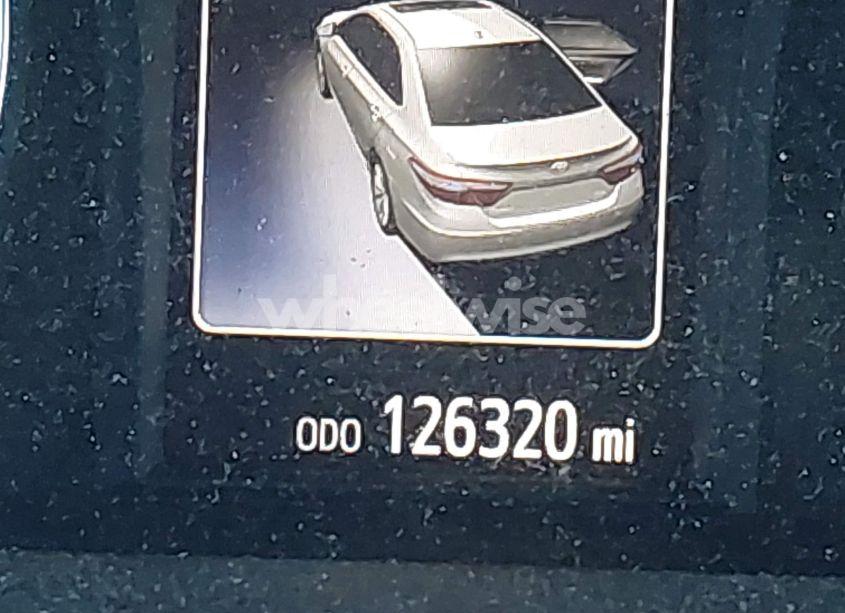 Photo 15 of 2016 Toyota Camry SE (VIN 4T1BF1FK2GU186354)