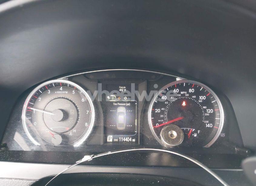 Photo 7 of 2016 Toyota Camry LE/XLE/SE/XSE (VIN 4T1BF1FK2GU186743)