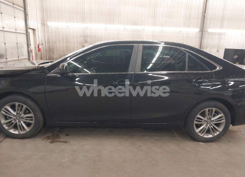 Photo 15 of 2016 Toyota Camry SE (VIN 4T1BF1FK2GU202603)