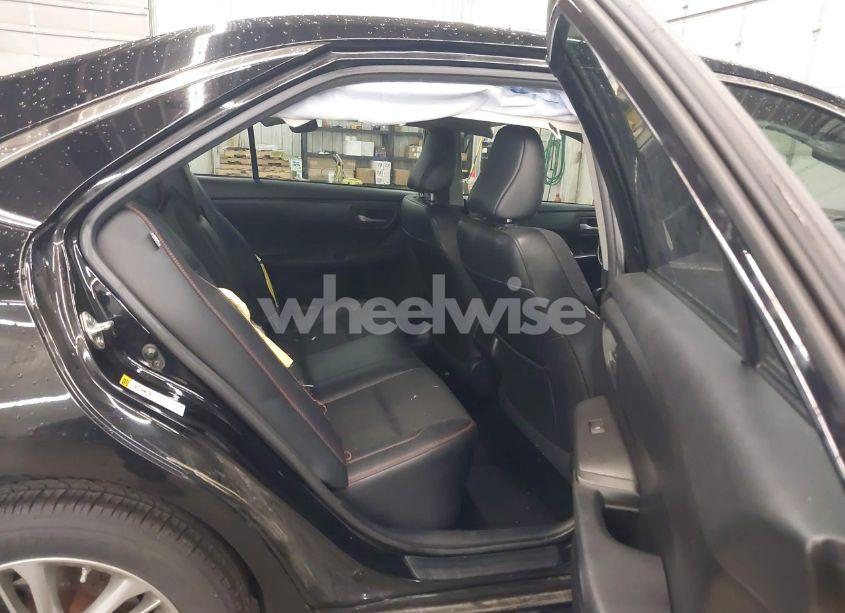 Photo 8 of 2016 Toyota Camry SE (VIN 4T1BF1FK2GU202603)