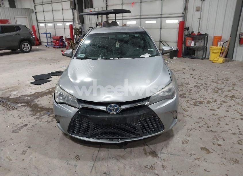 Photo 12 of 2016 Toyota Camry SE (VIN 4T1BF1FK2GU232958)
