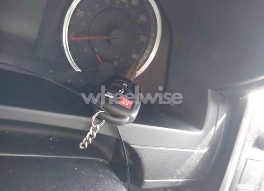 Photo 11 of 2016 Toyota Camry SE (VIN 4T1BF1FK2GU236279)