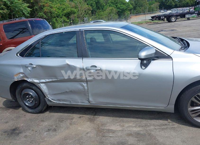 Photo 13 of 2016 Toyota Camry SE (VIN 4T1BF1FK2GU236279)