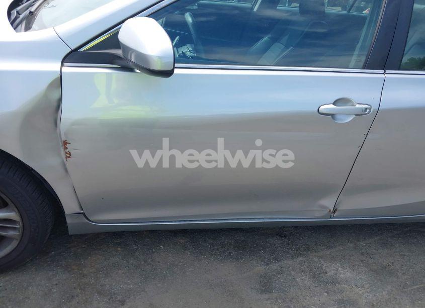 Photo 17 of 2016 Toyota Camry SE (VIN 4T1BF1FK2GU236279)