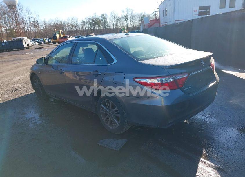 Photo 3 of 2016 Toyota Camry SE (VIN 4T1BF1FK2GU241188)