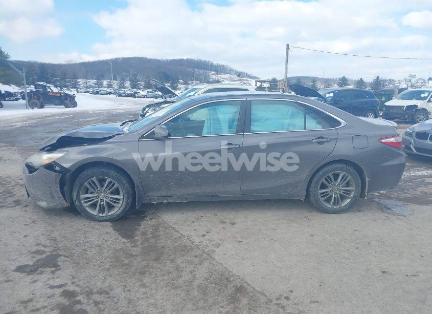 Photo 14 of 2016 Toyota Camry SE (VIN 4T1BF1FK2GU243474)