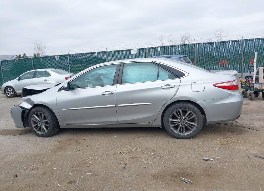 Photo 14 of 2016 Toyota Camry SE (VIN 4T1BF1FK2GU251185)