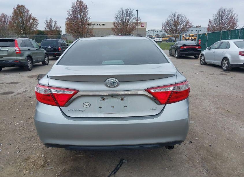 Photo 16 of 2016 Toyota Camry SE (VIN 4T1BF1FK2GU251185)