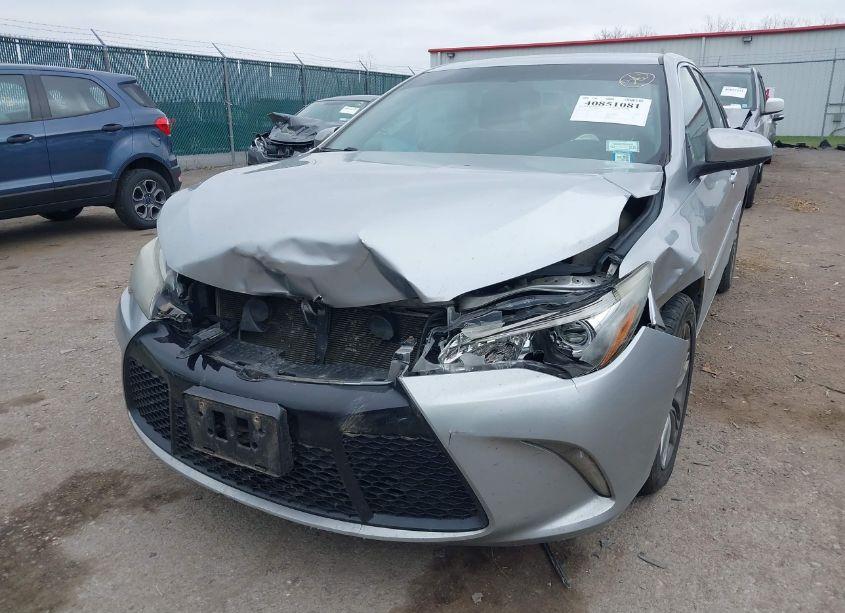 Photo 6 of 2016 Toyota Camry SE (VIN 4T1BF1FK2GU251185)