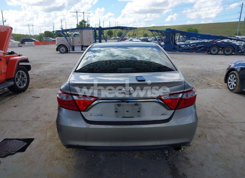 Photo 16 of 2016 Toyota Camry SE (VIN 4T1BF1FK2GU258685)