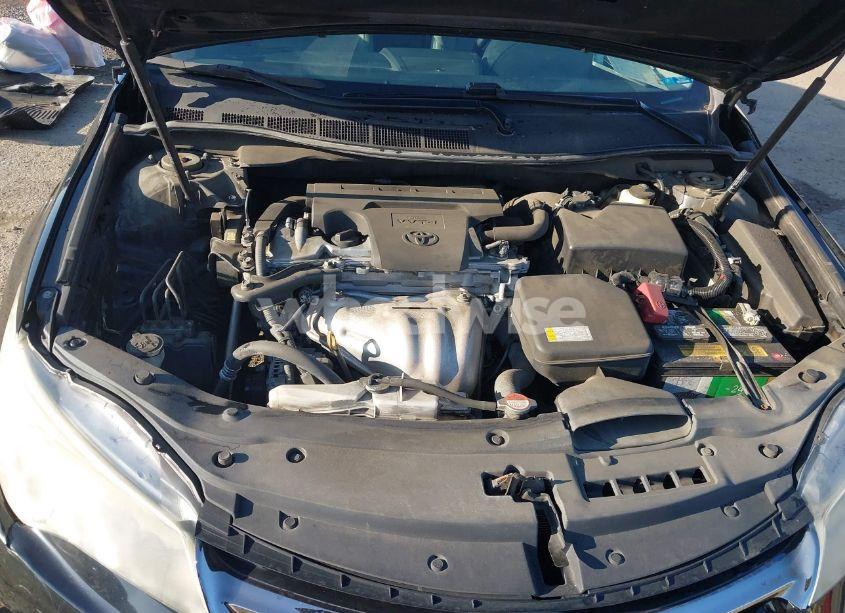 Photo 10 of 2016 Toyota Camry SE (VIN 4T1BF1FK2GU260002)