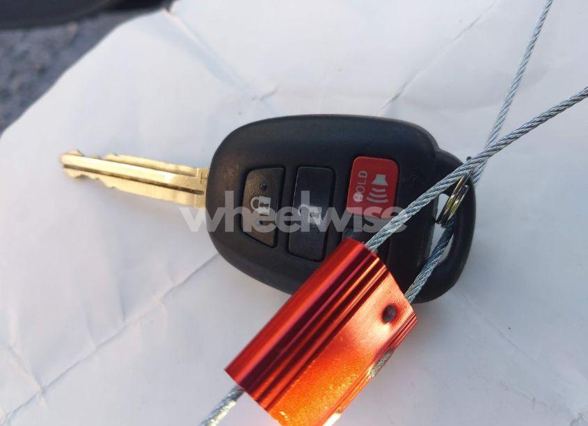 Photo 11 of 2016 Toyota Camry SE (VIN 4T1BF1FK2GU260002)