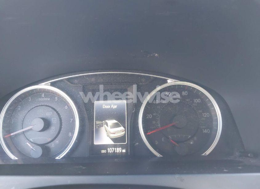 Photo 7 of 2016 Toyota Camry SE (VIN 4T1BF1FK2GU260002)