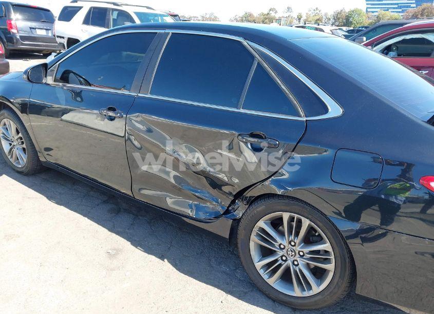 Photo 6 of 2016 Toyota Camry SE (VIN 4T1BF1FK2GU260890)