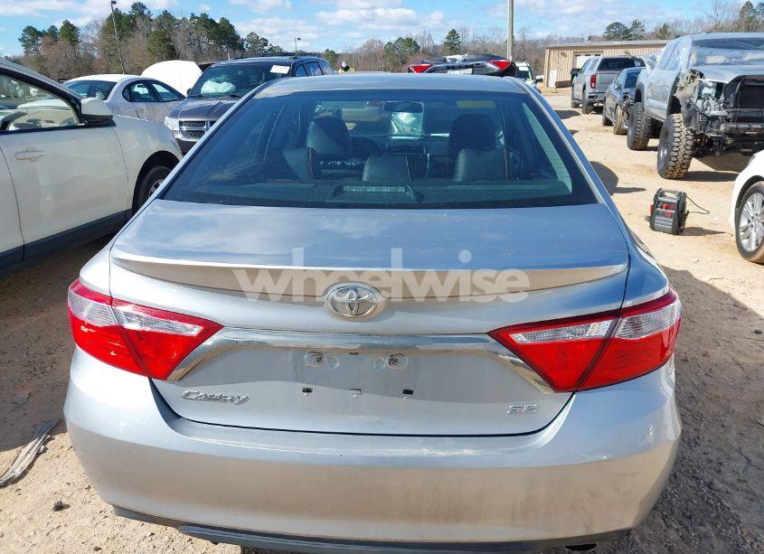 Photo 17 of 2016 Toyota Camry SE (VIN 4T1BF1FK2GU262848)