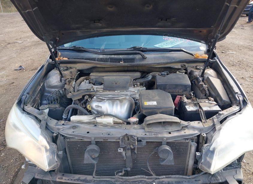 Photo 10 of 2016 Toyota Camry LE (VIN 4T1BF1FK2GU509429)