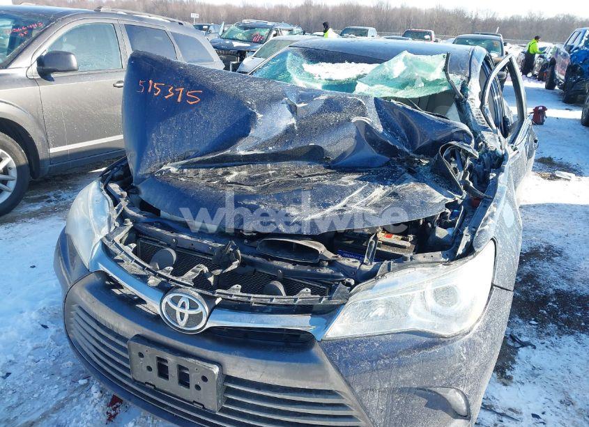 Photo 6 of 2016 Toyota Camry LE (VIN 4T1BF1FK2GU515375)