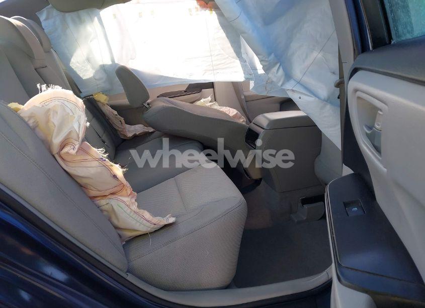 Photo 8 of 2016 Toyota Camry LE (VIN 4T1BF1FK2GU515375)