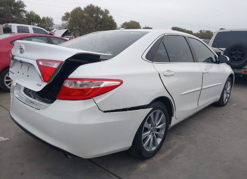Photo 17 of 2016 Toyota Camry XLE (VIN 4T1BF1FK2GU527252)