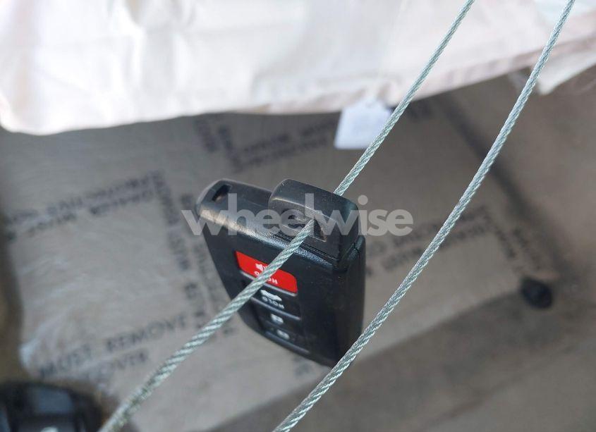 Photo 11 of 2016 Toyota Camry XLE (VIN 4T1BF1FK2GU529664)