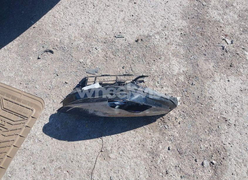 Photo 12 of 2016 Toyota Camry XLE (VIN 4T1BF1FK2GU529664)