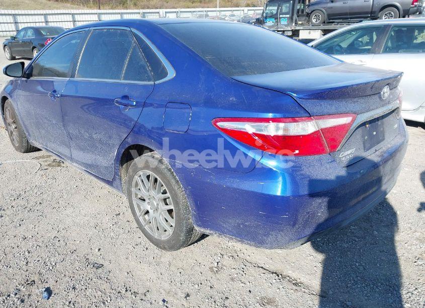 Photo 3 of 2016 Toyota Camry SE (VIN 4T1BF1FK2GU543628)