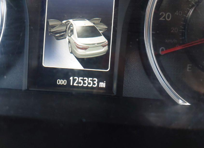 Photo 16 of 2016 Toyota Camry SE (VIN 4T1BF1FK2GU545220)