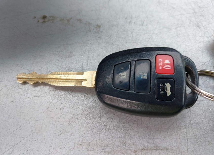 Photo 11 of 2016 Toyota Camry SE (VIN 4T1BF1FK2GU549963)