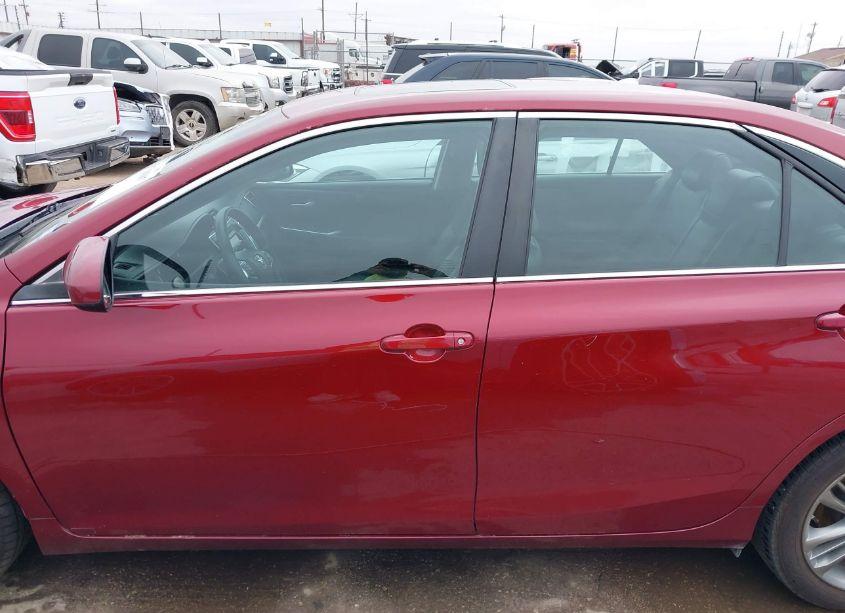 Photo 15 of 2016 Toyota Camry SE (VIN 4T1BF1FK2GU549963)