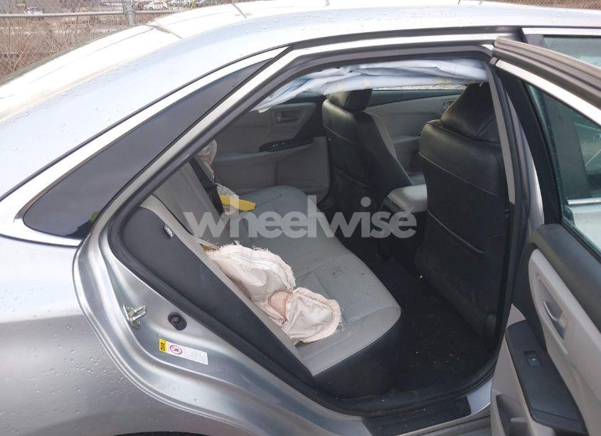 Photo 8 of 2016 Toyota Camry SE (VIN 4T1BF1FK2GU552796)