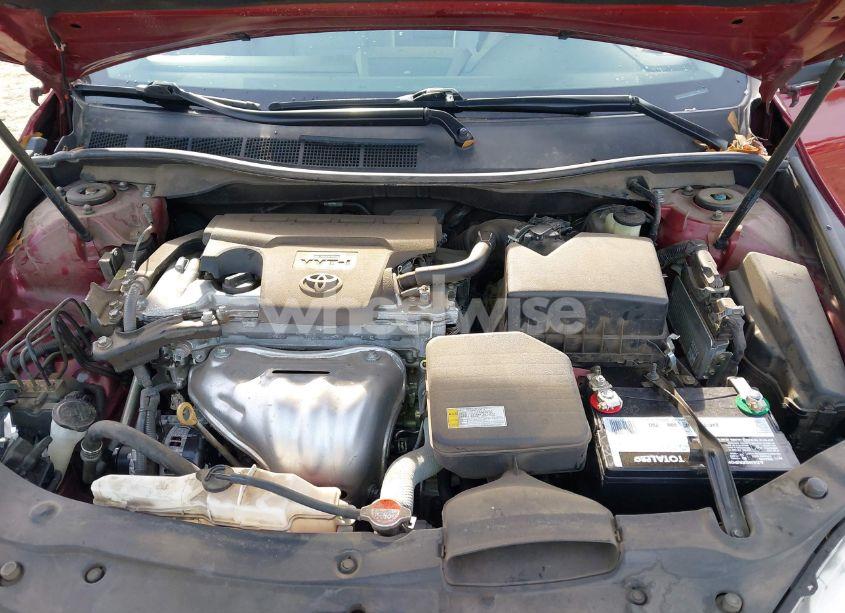 Photo 10 of 2016 Toyota Camry LE (VIN 4T1BF1FK2GU587340)