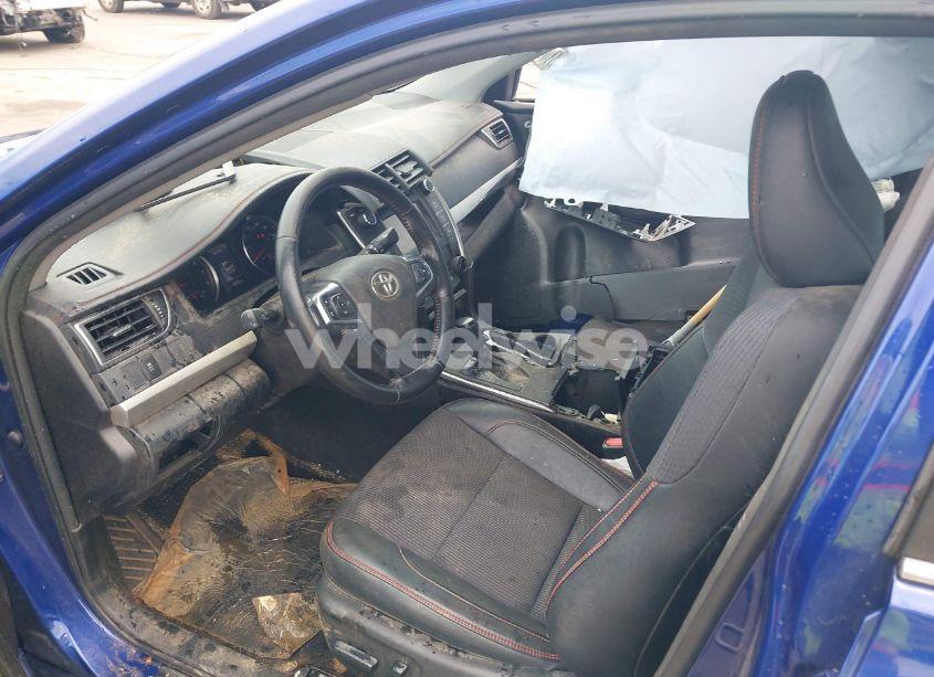 Photo 5 of 2016 Toyota Camry SE (VIN 4T1BF1FK2GU589153)