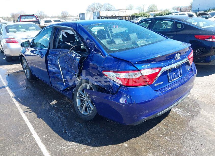 Photo 3 of 2016 Toyota Camry SE (VIN 4T1BF1FK2GU602726)