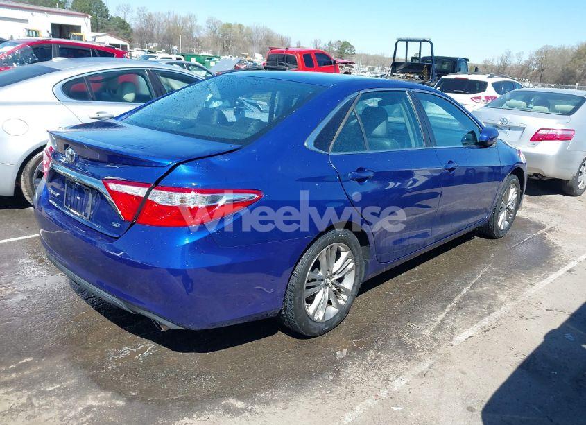 Photo 4 of 2016 Toyota Camry SE (VIN 4T1BF1FK2GU602726)