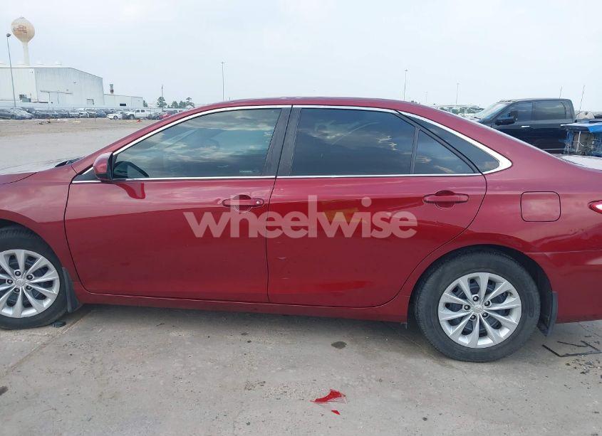 Photo 14 of 2016 Toyota Camry LE (VIN 4T1BF1FK2GU605741)