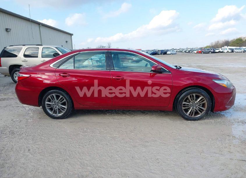 Photo 13 of 2016 Toyota Camry SE (VIN 4T1BF1FK2GU605867)