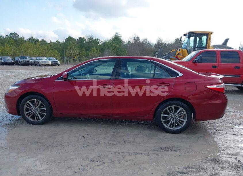 Photo 14 of 2016 Toyota Camry SE (VIN 4T1BF1FK2GU605867)