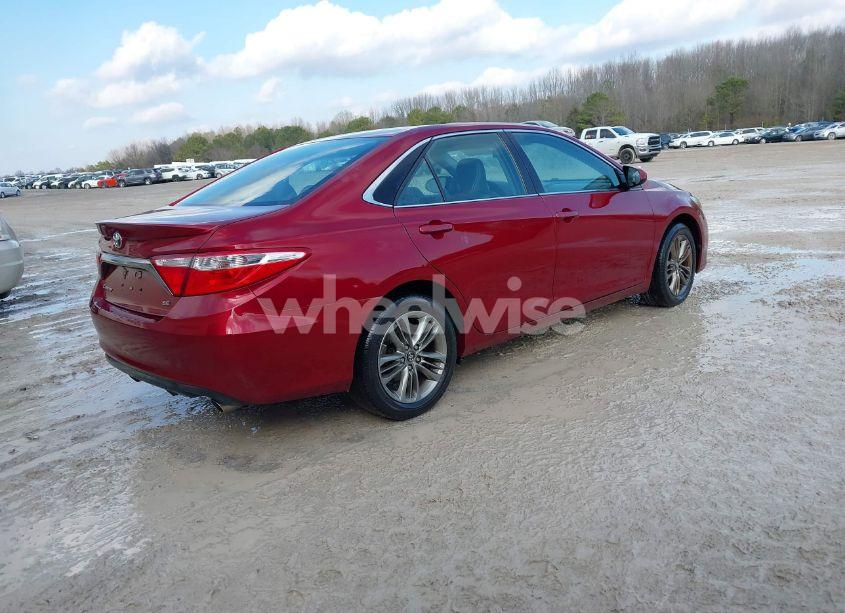 Photo 4 of 2016 Toyota Camry SE (VIN 4T1BF1FK2GU605867)