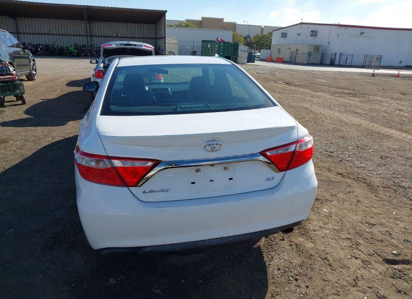 Photo 16 of 2017 Toyota Camry SE (VIN 4T1BF1FK2HU270305)