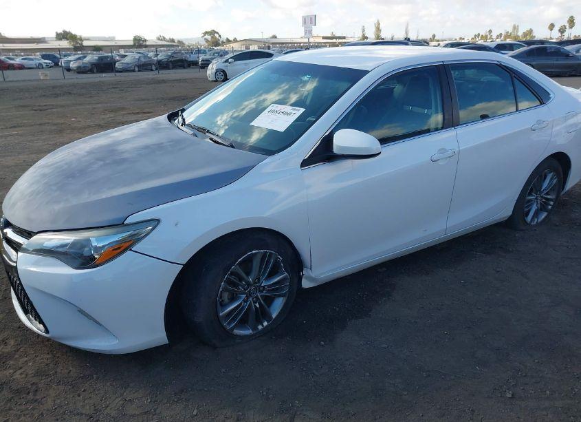 Photo 6 of 2017 Toyota Camry SE (VIN 4T1BF1FK2HU270305)